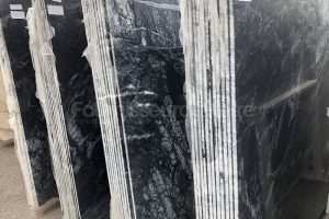 Dalles de marbre Ruivina